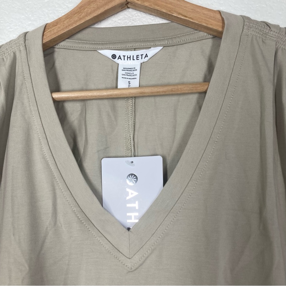 ATHLETA Effortless Tee Dress Small Stretch Anti-odor Beige Midi NWT Cotton - Picture 8 of 16